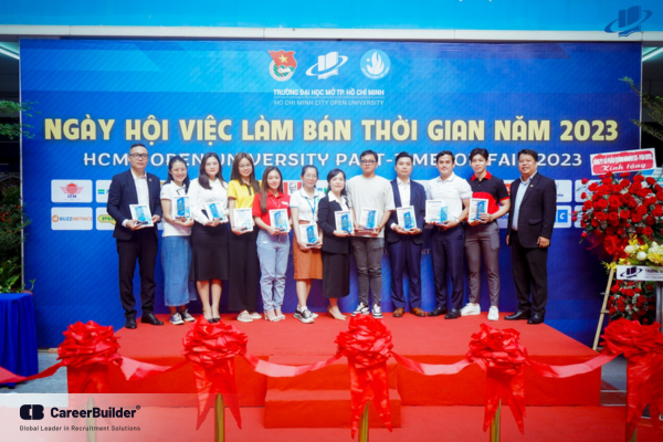 25 doanh nghiệp tuyển dụng 1,200 cơ hội việc làm tại 