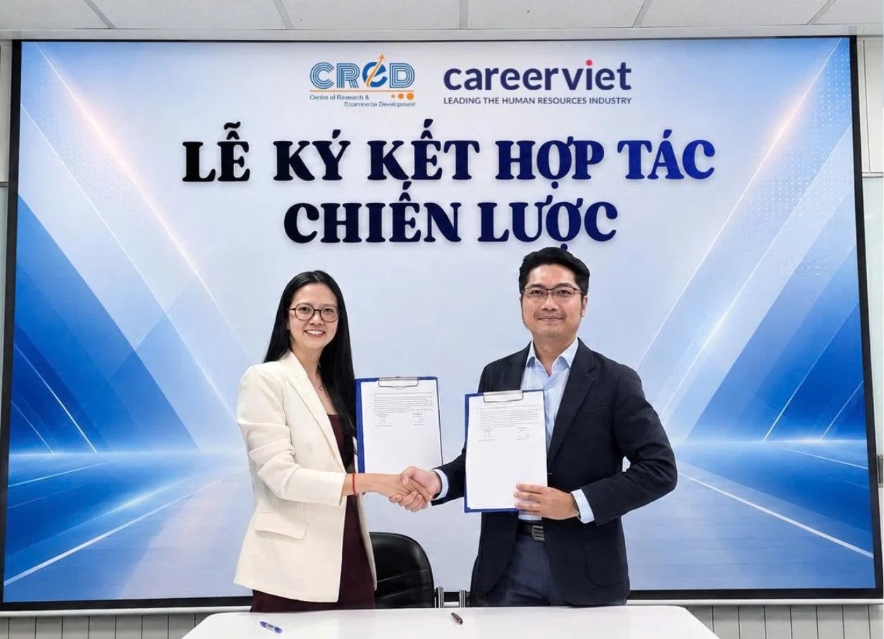 (Bà) Lương Thị Thu Hiền (bên trái) - (Ông) Đoàn Tiến Vũ (bên phải). Nguồn: CRED
