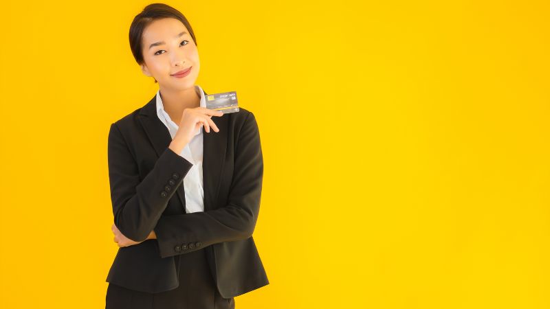 Chuyên viên quan hệ khách hàng cá nhân nắm giữ vị trí vô cùng quan trọng trong ngân hàng