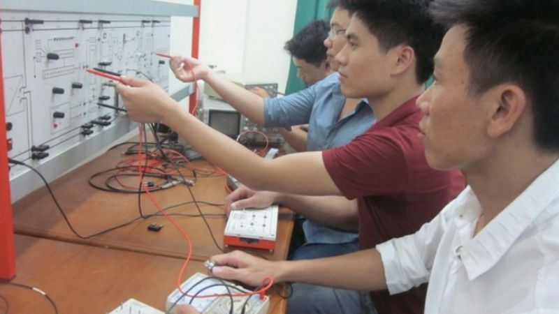 Các vị trí công việc cho người học điện tử viễn thông (Nguồn: Internet)