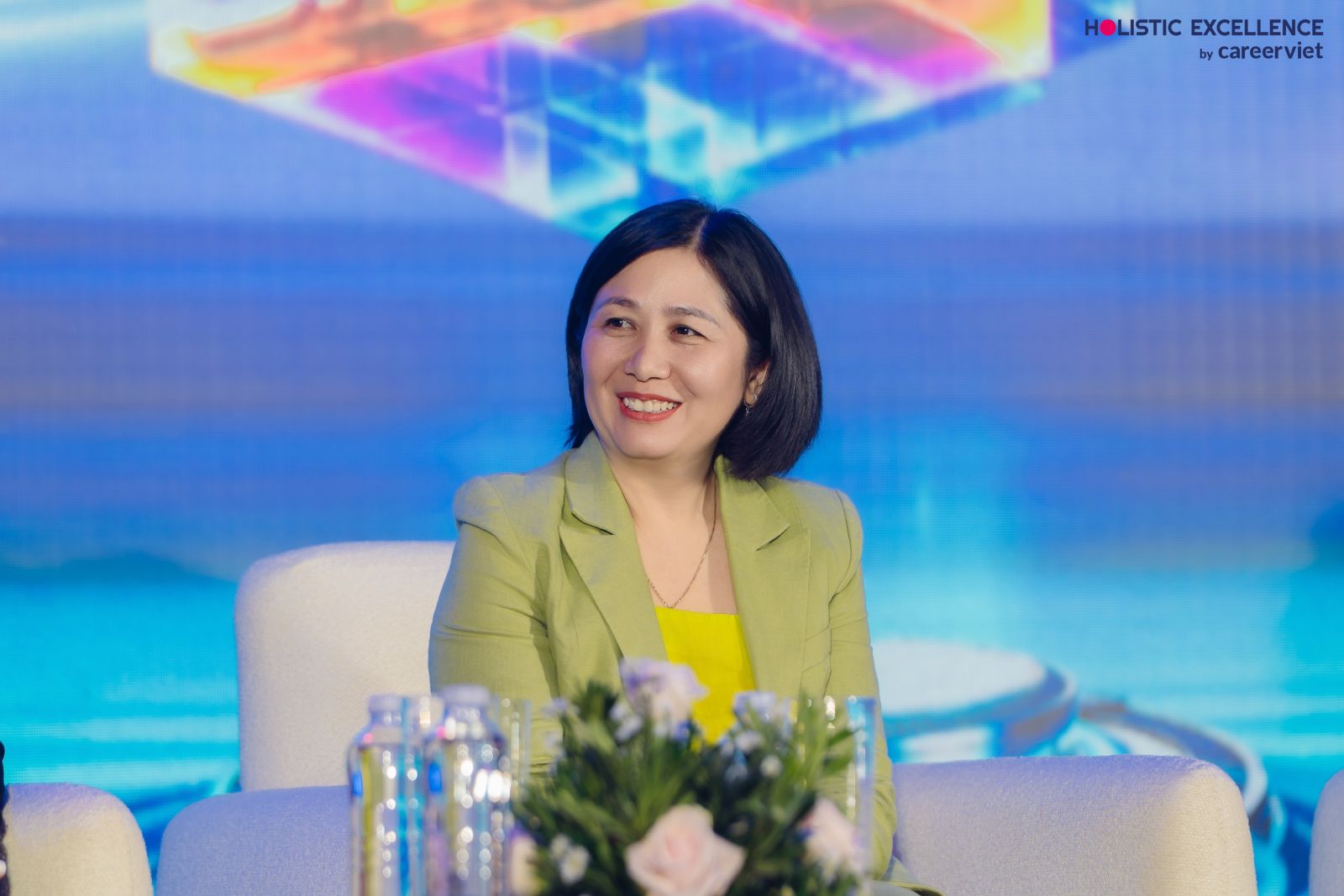 Bà Trương Sĩ Thị Lài chia sẻ về tinh thần “do more with less”