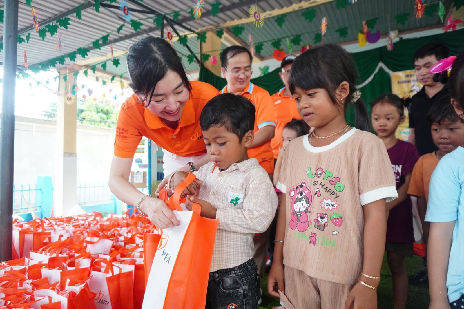 Japfa for Kids hỗ trợ cho các trẻ em vùng cao từ bữa ăn dinh dưỡng  đến cơ sở vật chất