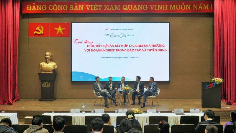 Tọa đàm chuyên môn trong khuôn khổ TDTU Career Fair 2025