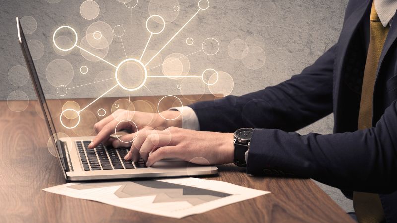 Càng nhiều lượt tải ứng dụng, lợi nhuận bạn thu về càng lớn (Nguồn: Internet)