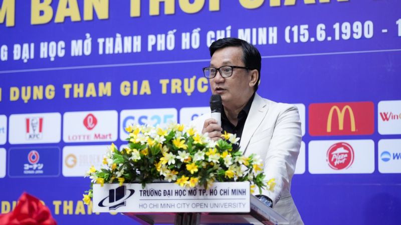 TS.GVCC. Lê Xuân Trường - Phó Hiệu trưởng Trường Đại học Mở Tp.HCM phát biểu khai mạc