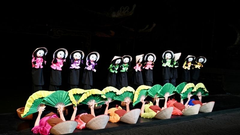 Vở trình diễn Âm vang đồng quê đầy ấn tượng 