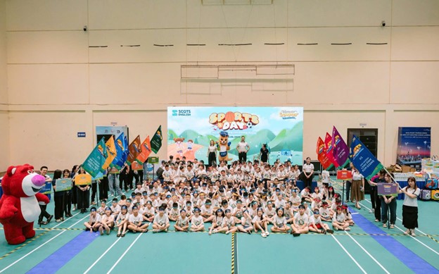 Chương trình học Summer Camp giúp học viên học tiếng Anh qua trải nghiệm đa văn hóa, rèn kỹ năng và phát triển cá nhân