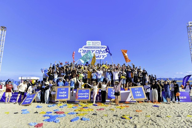 Cán bộ nhân viên Scots English trong hoạt động team building gắn kết và nâng cao tinh thần đồng đội