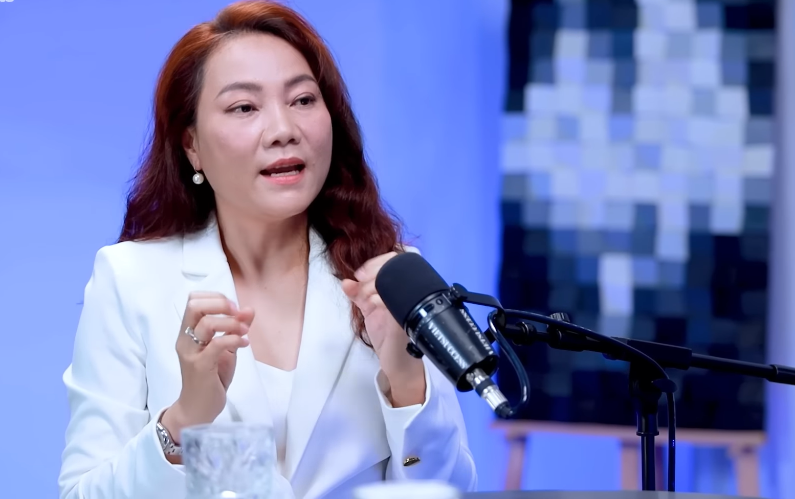 Hoàng Nguyễn Hạ Quyên chia sẻ quan điểm
