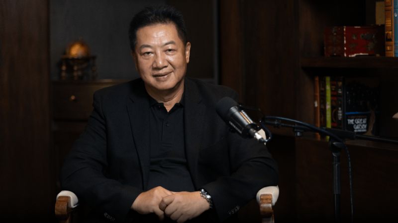 Bác sĩ Nguyễn Đăng Dũng, Giám đốc Bệnh viện Mắt Quốc tế DND (Nguồn: Vietsucess)