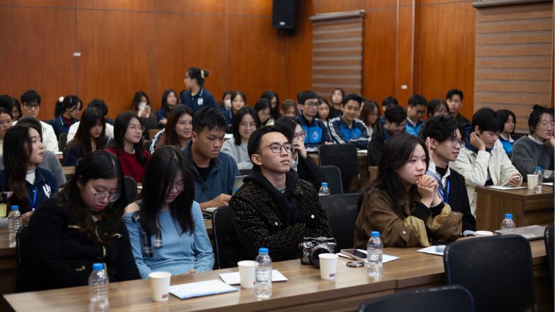 Chương trình thu hút nhiều sự quan tâm từ các bạn sinh viên