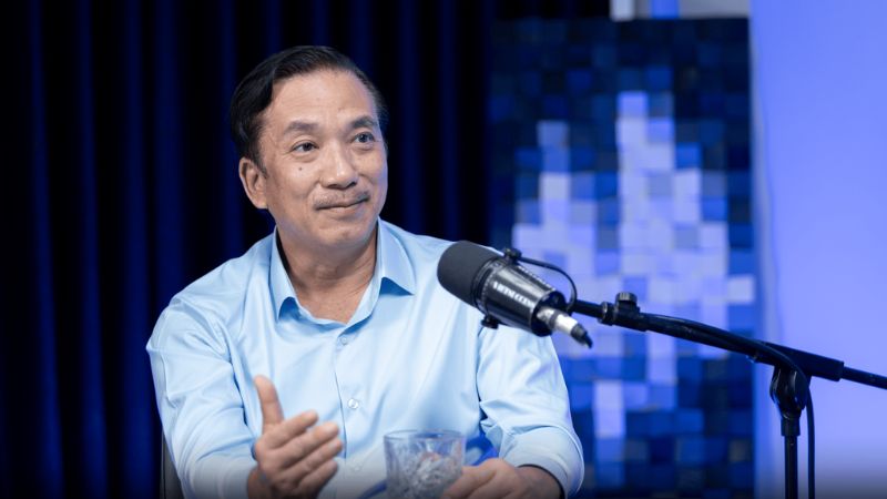 “Nếu xem doanh nghiệp như một ngôi nhà, trong đó nền móng là giá trị, kết cấu là văn hóa thì các chứng nhận ESG chính là “giấy phép được thẩm định” cho sự bền vững.” - ông Võ Minh Nhựt chia sẻ (Nguồn: Vietsuccess)