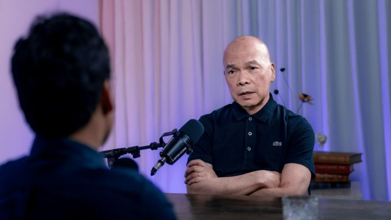 GS.BS Đinh Xuân Anh Tuấn chia sẻ về các vấn đề sức khỏe hiện nay (Nguồn: Vietsuccess)