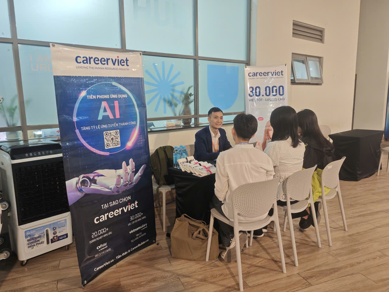 CareerViet – Đối tác đồng hành cùng sinh viên tại ngày hội