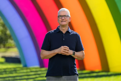 Đi sau các đối thủ khác, CEO Tim Cook vẫn mạnh miệng: Apple sẽ “định nghĩa lại” AI tạo sinh trong năm nay