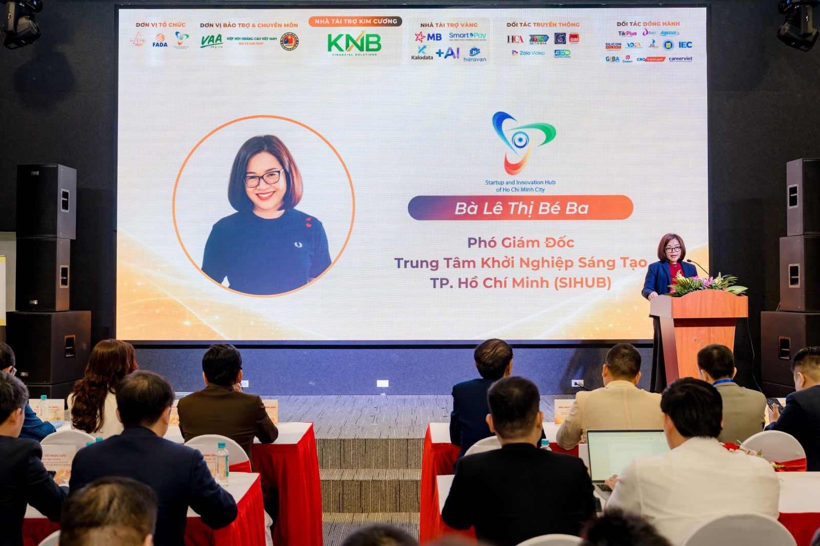 Chia sẻ từ bà Lê Thị Bé Ba – Phó Giám đốc SIHUB về chuẩn hóa KOC/KOL và pháp lý trong thương mại số.