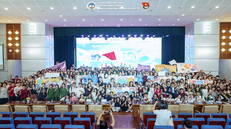 Đêm Gala thu hút sự tham gia của đông đảo sinh viên