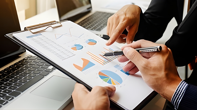 Trang bị kỹ năng phân tích toán học, tư duy logic cho công việc phân tích tài chính