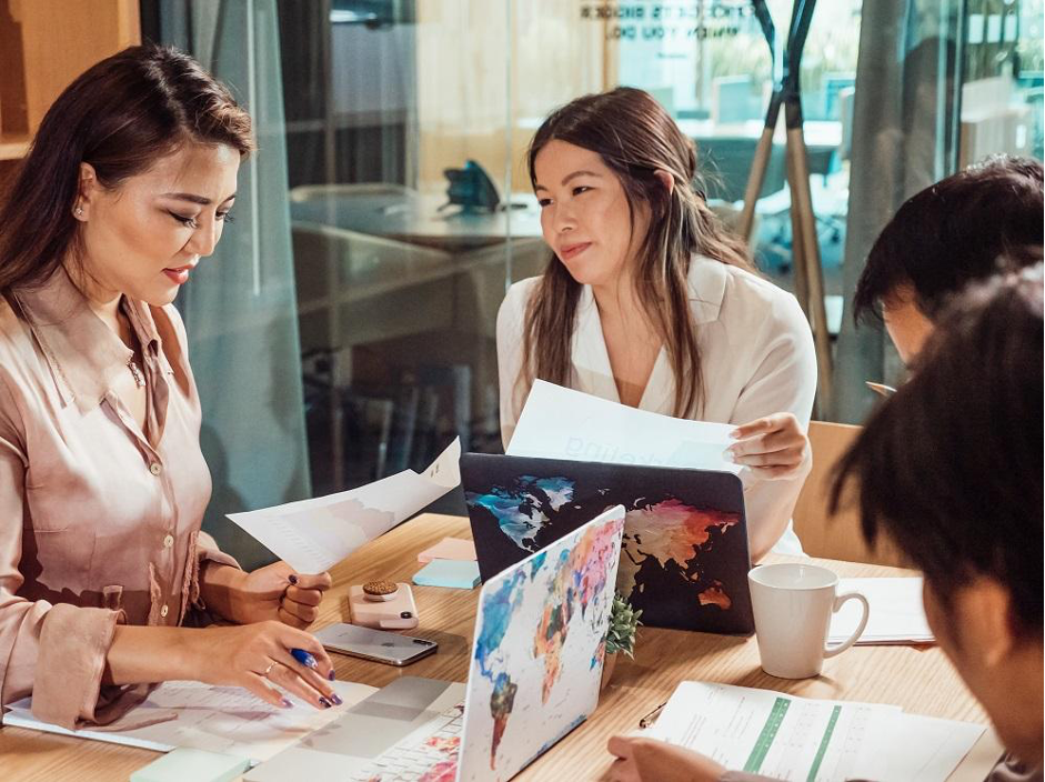 Bạn cũng phải tạo điều kiện tương tự cho những người có quan điểm khác biệt