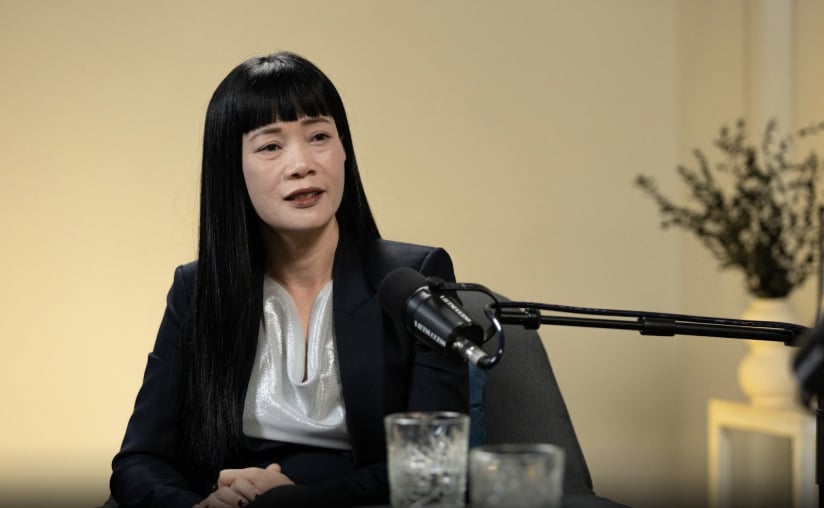 “Phụ huynh không cần phải là những người học cao hiểu rộng, đi xa đi nhiều mới có thể nuôi con trở thành công dân toàn cầu. Bố mẹ có thể tạo nền tảng cho con bằng sự đồng hành và trao cho con cơ hội tiếp cận với nền giáo dục toàn cầu.” - Đào Thu Hiền – Giám đốc Hệ thống Trường Liên cấp BMS
