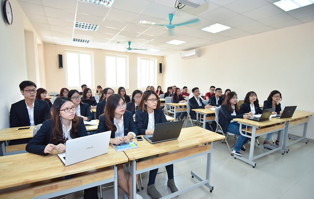 học viện ngân hàng điểm chuẩn