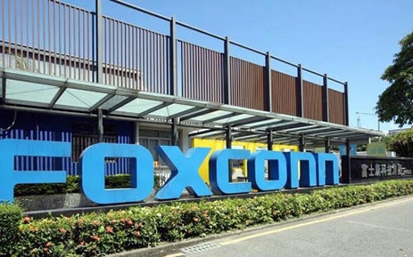 Điều gì phía sau 2 nhà máy Foxconn được cấp chứng nhận “thần tốc” chỉ trong 12 tiếng