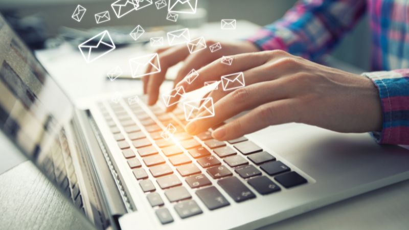 Viết đơn xin việc qua Email