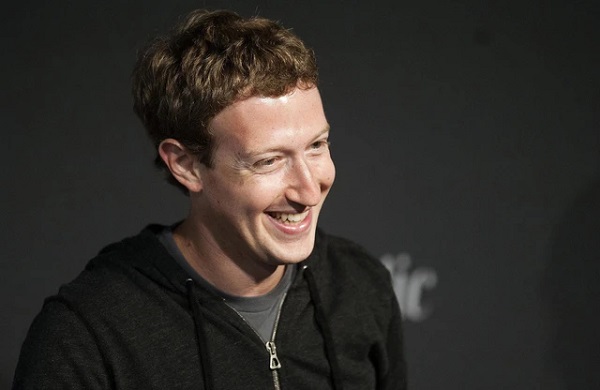 Hào quang quay trở lại với Mark Zuckerberg: Sau 1 năm lao xuống vực, doanh thu Meta lần dầu tiên tăng, ''khoe'' có 2,04 tỷ người dùng Facebook mỗi ngày