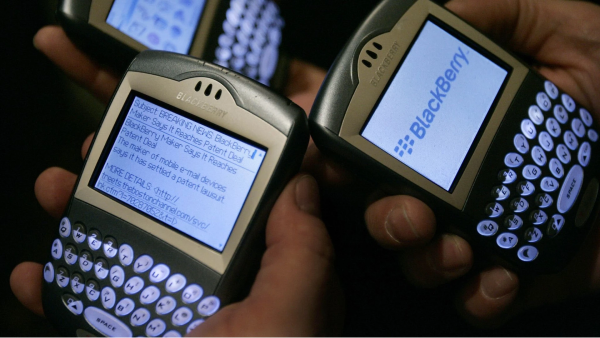 Hoài niệm về BlackBerry, điện thoại đẳng cấp được "dân sành điệu" ưa dùng thời iPhone còn chưa ra đời