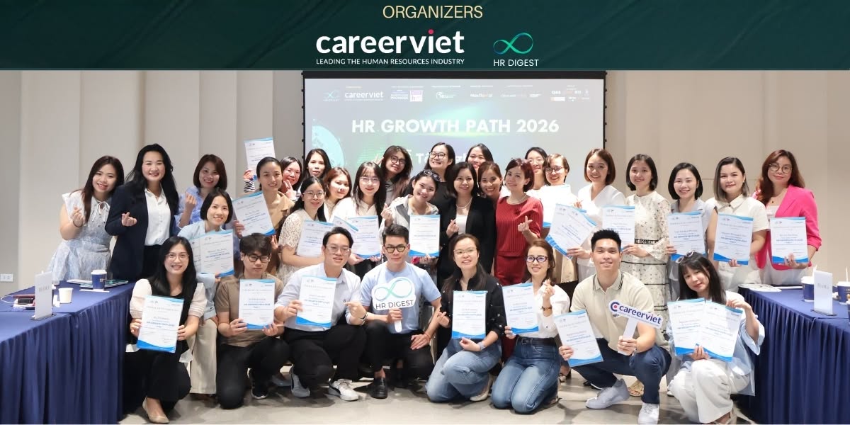 Lễ Tổng kết và Trao chứng nhận HR Growth Path 2026 ở miền Bắc, Trung, Nam