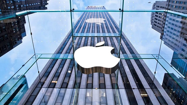 Lấy hàng Apple bán lại cho chính Apple, một cựu nhân viên thu về 17 triệu USD