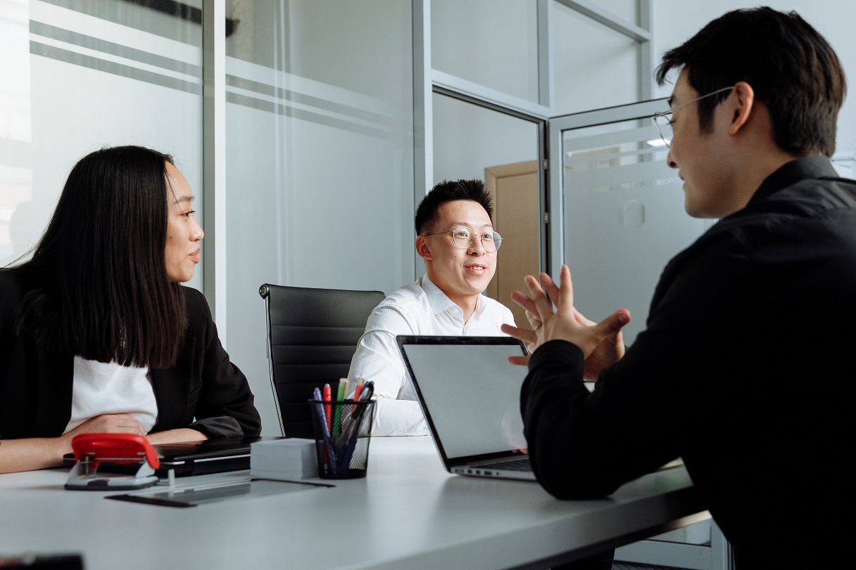 Nên tổ chức ‘ba mặt một lời’ nếu cần thiết