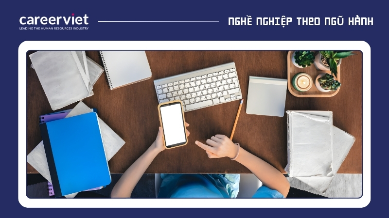 Vị trí để điện thoại trên bàn làm việc