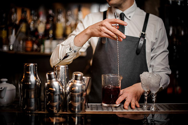 Nhân viên pha chế Bartender là gì?