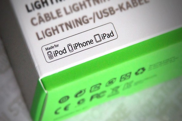 iPhone SE 4 được đồn đại là ra mắt trong năm tới có thể là loại "iPhone giá rẻ" bị hạn chế tốc độ truyền dữ liệu và sạc qua cổng USB-C.