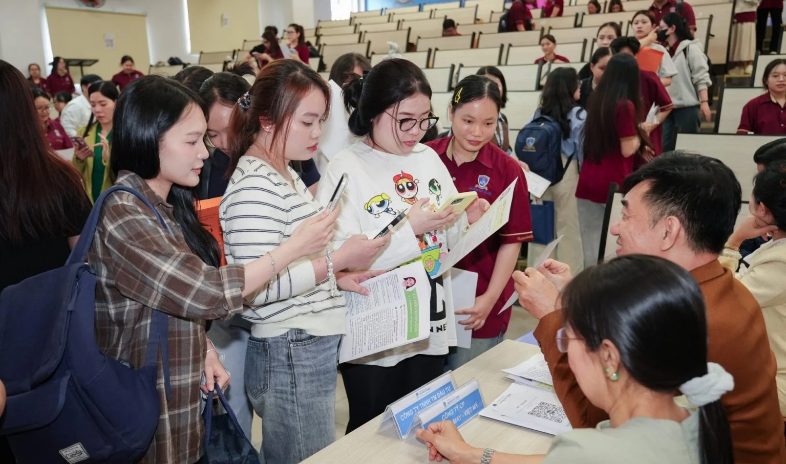 Sinh viên chủ động nắm bắt cơ hội nghề nghiệp từ sớm