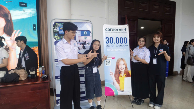 CareerViet đồng hành cùng sinh viên HUB. Nguồn: CareerViet