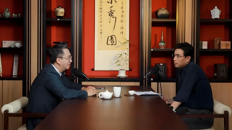 Tiến sĩ Trần Quang Đức chia sẻ về tài mưu lược và nghệ thuật dụng nhân. Nguồn: Vietsuccess