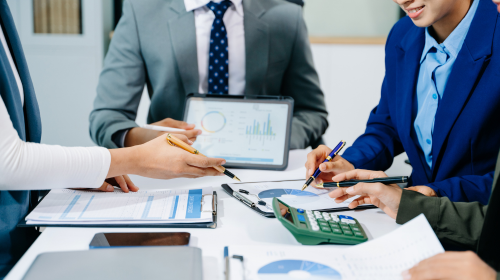 Tốc độ phân tích không còn là ưu thế trong cuộc đua của ngành đầu tư. Nguồn: Internet