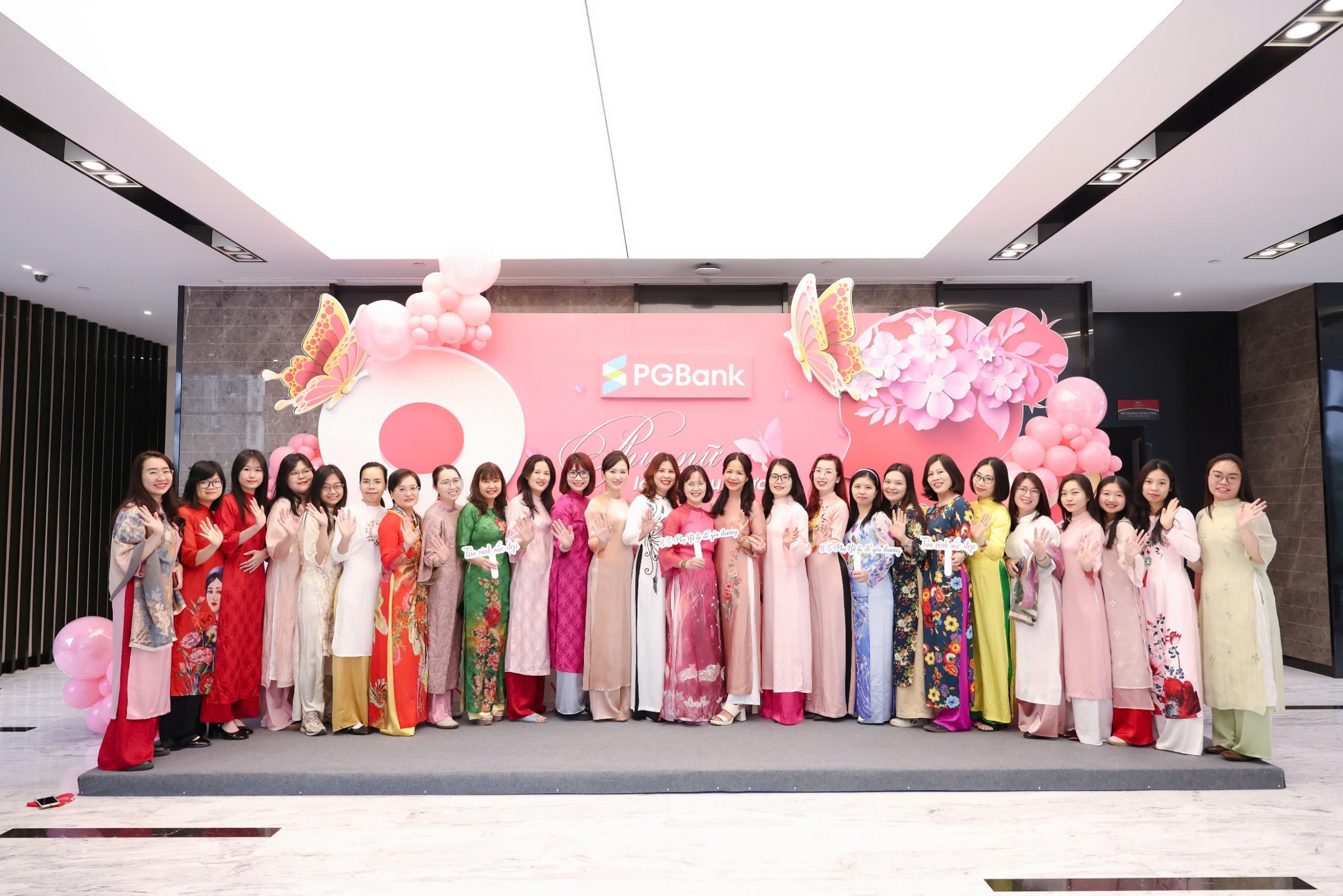 PGBank nỗ lực xây dựng đội ngũ nhân viên hạnh phúc