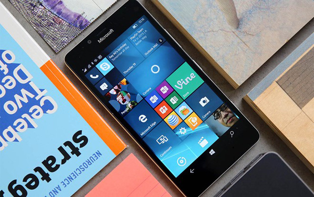 Thế giới như dần quên đi cái tên Windows Phone.