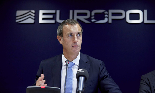 
Giám đốc Europol ông Robert Wainwright
