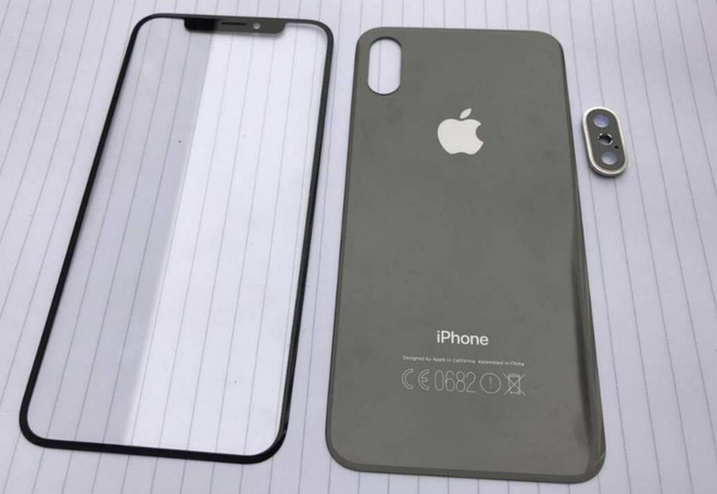 Thiết kế iPhone 8 rò rỉ hồi đầu tháng.