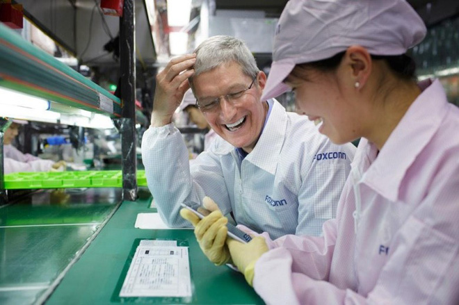 Dây chuyền sản xuất iPhone.