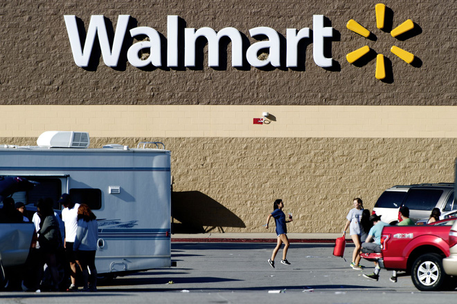 Wal-Mart đã thấy sự cần thiết trong việc áp dụng công nghệ vào hoạt động kinh doanh của mình