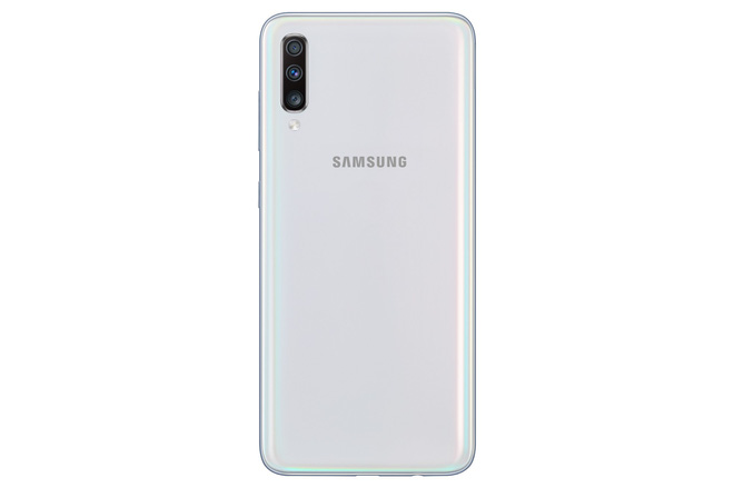 Samsung Galaxy A70 chính thức ra mắt tại Việt Nam, màn hình Infinity-U 6.7 inch, 3 camera sau, giá 9,29 triệu - Ảnh 2.
