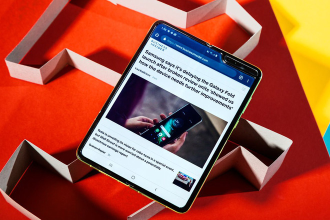 5 điểm cộng và 5 điểm trừ của Samsung Galaxy Fold - Ảnh 9.