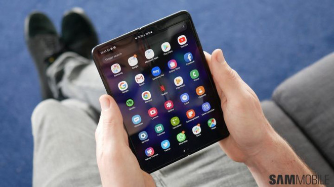 Samsung ẩn ý họ đã khắc phục được lỗi của Galaxy Fold - Ảnh 1.