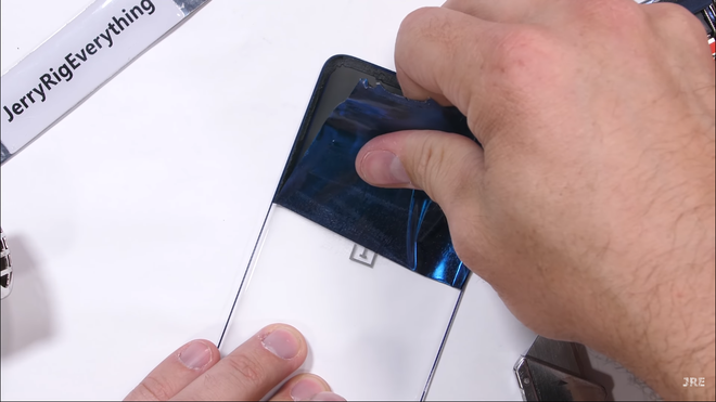 Chiêm ngưỡng OnePlus 7 Pro với mặt lưng trong suốt cực chất - Ảnh 7.