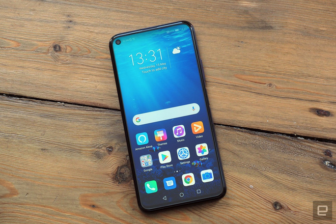 Giữa tâm bão, thương hiệu con của Huawei ra mắt smartphone mới với camera khẩu độ f/1.4 đầu tiên trên thế giới, giá từ 13 triệu đồng - Ảnh 2.